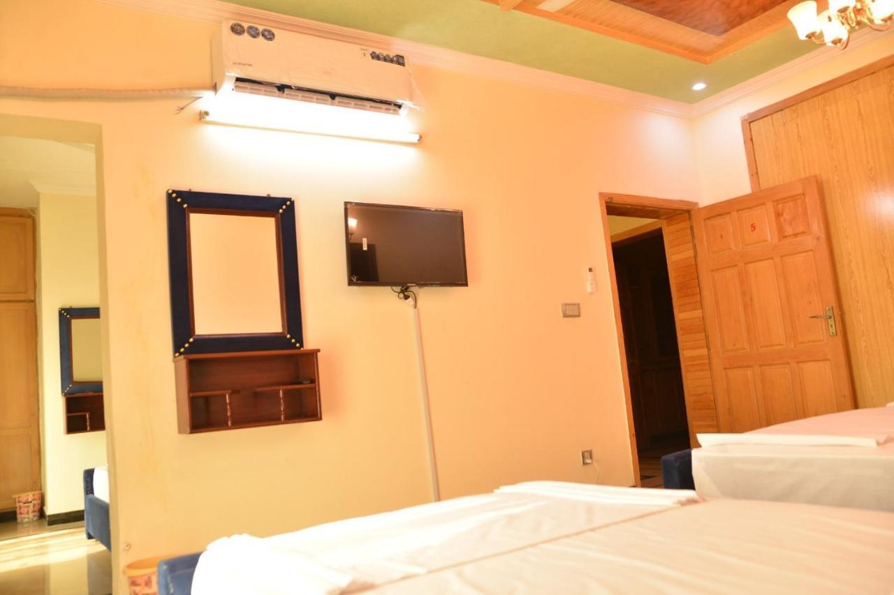 Redbury Guesthouse Islamabad Zewnętrze zdjęcie